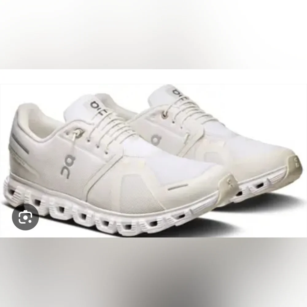 Size 9 Women's On Cloud 6 - Picture 2 of 9